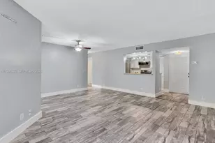 9777 Westview Dr, Coral Springs, FL 33076 - Photo 9