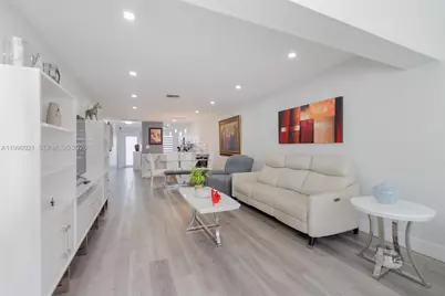 2400 Malayan Dr #94-D, Delray Beach, FL 33445 - Photo 17