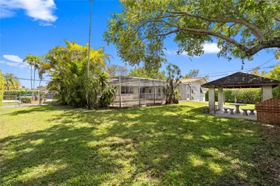 4800 SW 64th Ave, Miami, FL 33155 - Photo 13