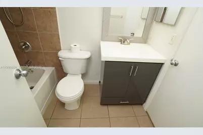 10701 Cleary Blvd #102, Plantation, FL 33324 - Photo 15