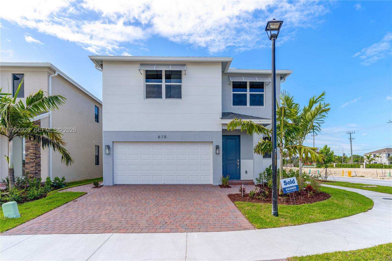 615 NE 1st Terrace - 615 NE 1st Terrace, Florida City, FL 33034 Luxury Property | Jose Angel Pina