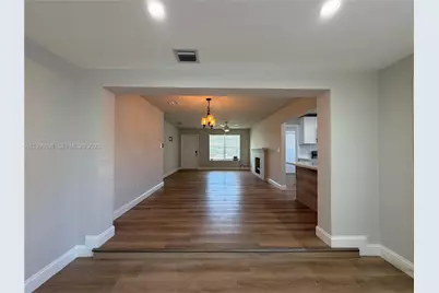 7571 Eaton St, Hollywood, FL 33024 - Photo 3