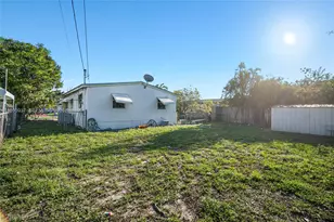6115 SW 2nd St, Margate, FL 33068 - Photo 15