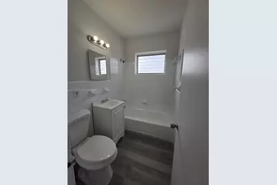 1628 SW 7th St #6, Miami, FL 33135 - Photo 5