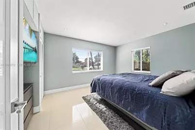 217 E Acre Dr, Plantation, FL 33317 - Photo 25