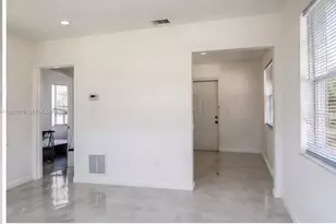 2100 N 14th Ave, Hollywood, FL 33020 - Photo 3