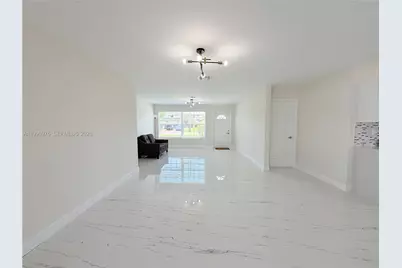4731 NW 11th St, Lauderhill, FL 33313 - Photo 11