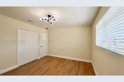 4731 NW 11th St, Lauderhill, FL 33313 - Photo 41