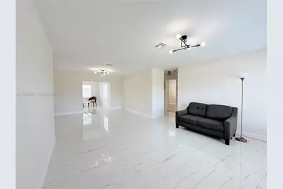 4731 NW 11th St, Lauderhill, FL 33313 - Photo 9