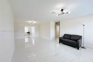 4731 NW 11th St, Lauderhill, FL 33313 - Photo 9