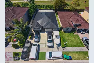 27964 SW 136th Pl, Homestead, FL 33032 - Photo 5