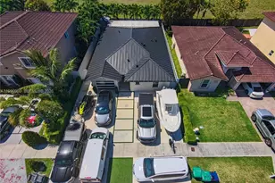 27964 SW 136th Pl, Homestead, FL 33032 - Photo 5