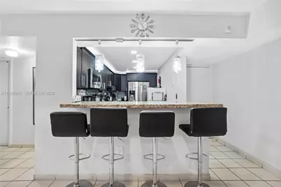 9403 SW 76th St #Y17, Miami, FL 33173 - Photo 13