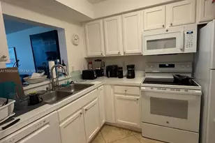 4025 N Federal Hwy, Oakland Park, FL 33308 - Photo 3