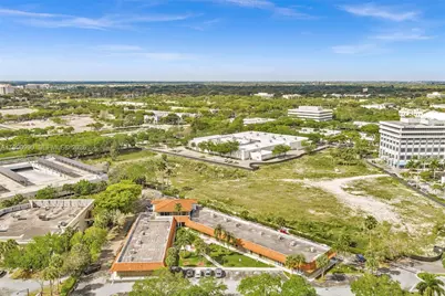 201 N University Dr #17B, Plantation, FL 33324 - Photo 25