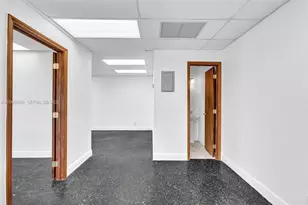 201 N University Dr, Plantation, FL 33324 - Photo 1