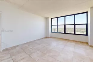 2500 Parkview Dr, Hallandale Beach, FL 33009 - Photo 7