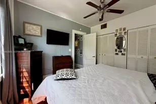 536 14th St, Miami Beach, FL 33139 - Photo 11