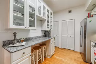 888 Brickell Key Dr, Miami, FL 33131 - Photo 23