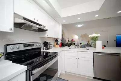 18890 NW 57 Ave #210, Hialeah, FL 33015 - Photo 7