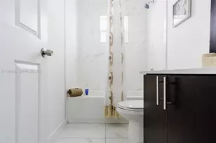 8765 NW 22nd Pl, Miami, FL 33147 - Photo 27