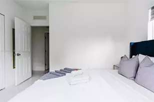8765 NW 22nd Pl, Miami, FL 33147 - Photo 13