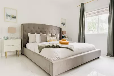 8765 NW 22nd Place, Miami, FL 33147 - Photo 17