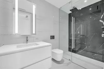 300 Biscayne Boulevard Way #1902E, Miami, FL 33131 - Photo 13