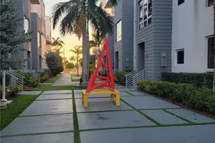 9133 NW 33rd St, Doral, FL 33172 - Photo 13