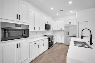 19381 Stonebrook St, Weston, FL 33332 - Photo 17