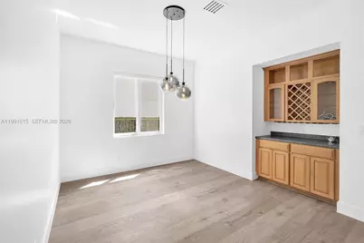 19381 Stonebrook St, Weston, FL 33332 - Photo 7