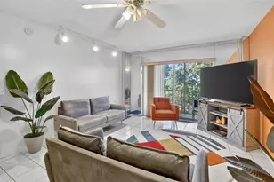 4172 Inverrary Dr, Lauderhill, FL 33319 - Photo 7