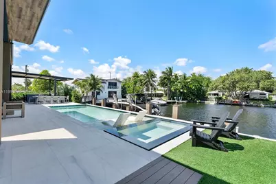 2215 NE 19th St, Fort Lauderdale, FL 33305 - Photo 47