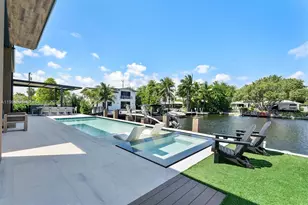 2215 NE 19th St, Fort Lauderdale, FL 33305 - Photo 47