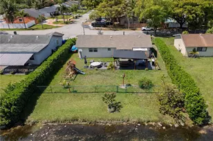 401 NW 83rd Way, Pembroke Pines, FL 33024 - Photo 15