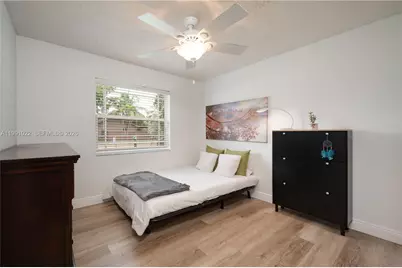 401 NW 83rd Way, Pembroke Pines, FL 33024 - Photo 17