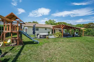 401 NW 83rd Way, Pembroke Pines, FL 33024 - Photo 19