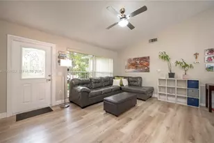 401 NW 83rd Way, Pembroke Pines, FL 33024 - Photo 27
