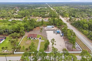 3043 18, Naples, FL 34120 - Photo 11