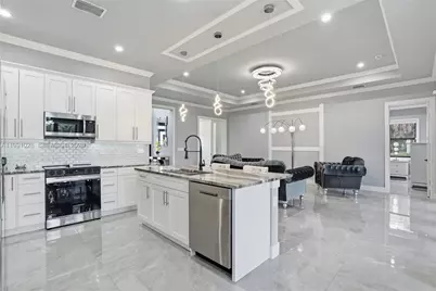 3043 18, Naples, FL 34120 - Photo 27