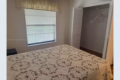2 Briarwood Cir #212, Hollywood, FL 33024 - Photo 17