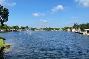 2 Briarwood Cir, Hollywood, FL 33024 - Photo 41