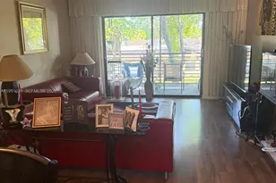 2 Briarwood Cir, Hollywood, FL 33024 - Photo 9