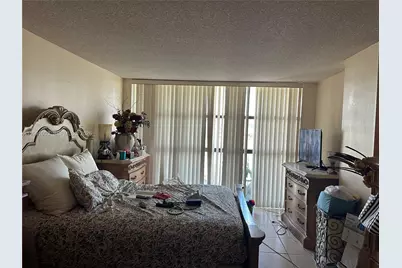 600 Parkview Dr #717, Hallandale Beach, FL 33009 - Photo 17