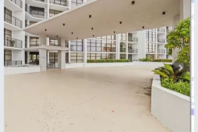 600 Parkview Dr #717, Hallandale Beach, FL 33009 - Photo 21