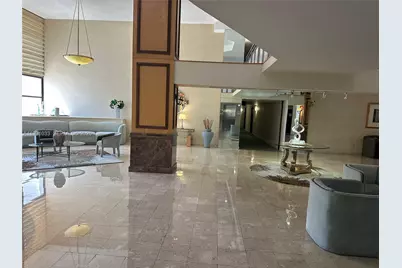 600 Parkview Dr #717, Hallandale Beach, FL 33009 - Photo 5