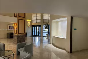 600 Parkview Dr, Hallandale Beach, FL 33009 - Photo 11