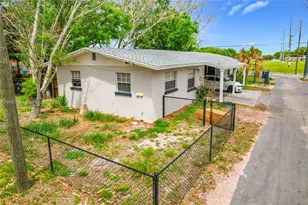 627 Washington Ave, Lake Wales, FL 33853 - Photo 5