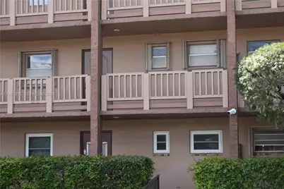 9800 Sunrise Lakes Blvd #208, Sunrise, FL 33322 - Photo 39