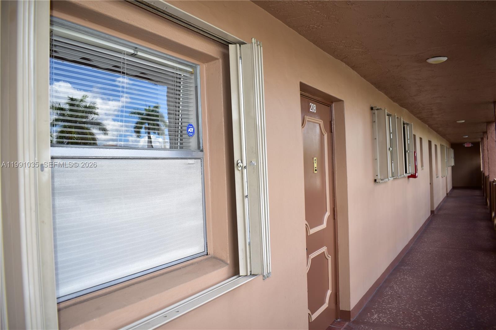 9800 Sunrise Lakes Blvd #208 - 9800 Sunrise Lakes Blvd #208, Sunrise, FL 33322 Luxury Property | Jose Angel Pina